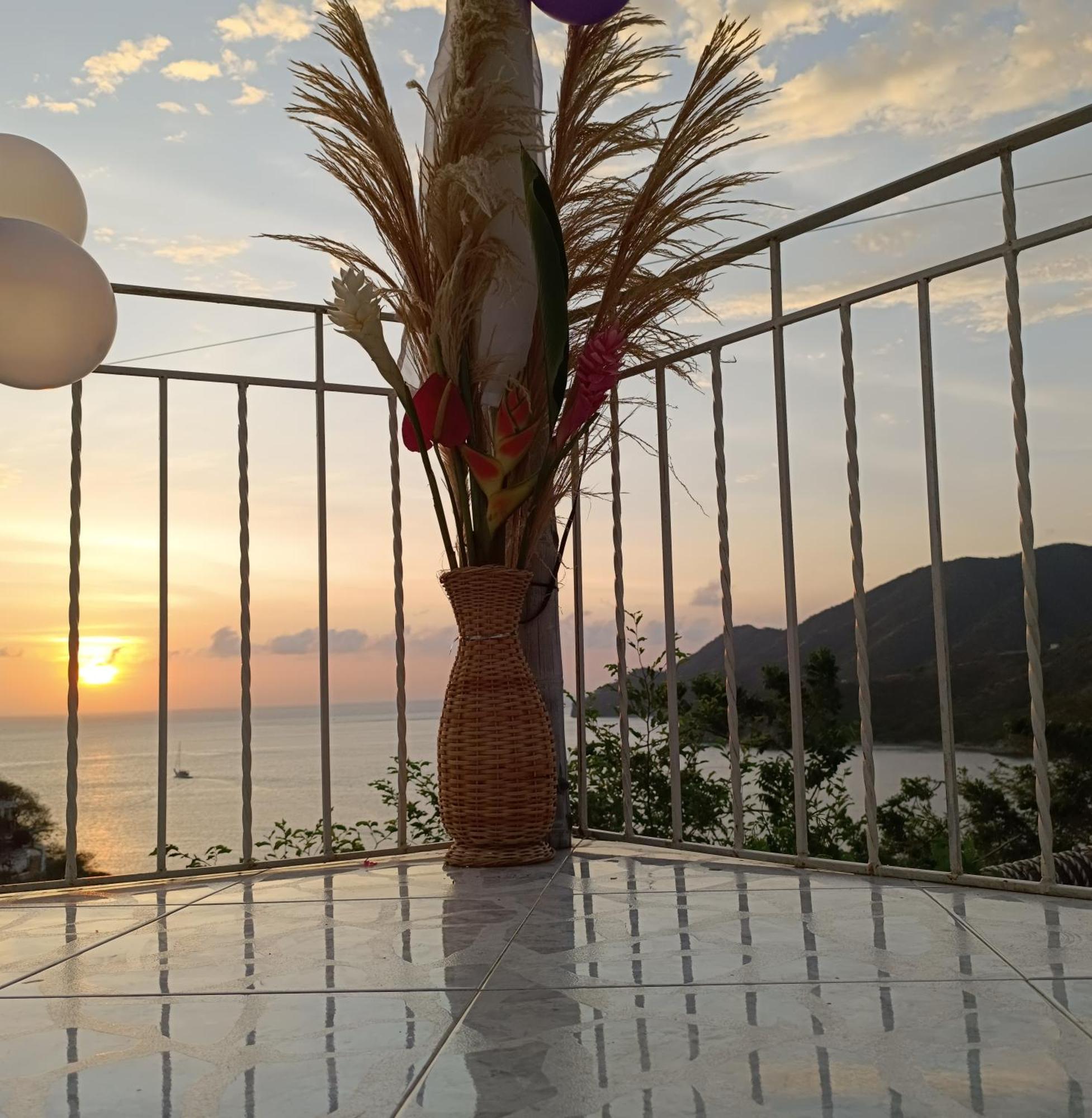 Apartahostal Tayrona colors Taganga Exterior foto