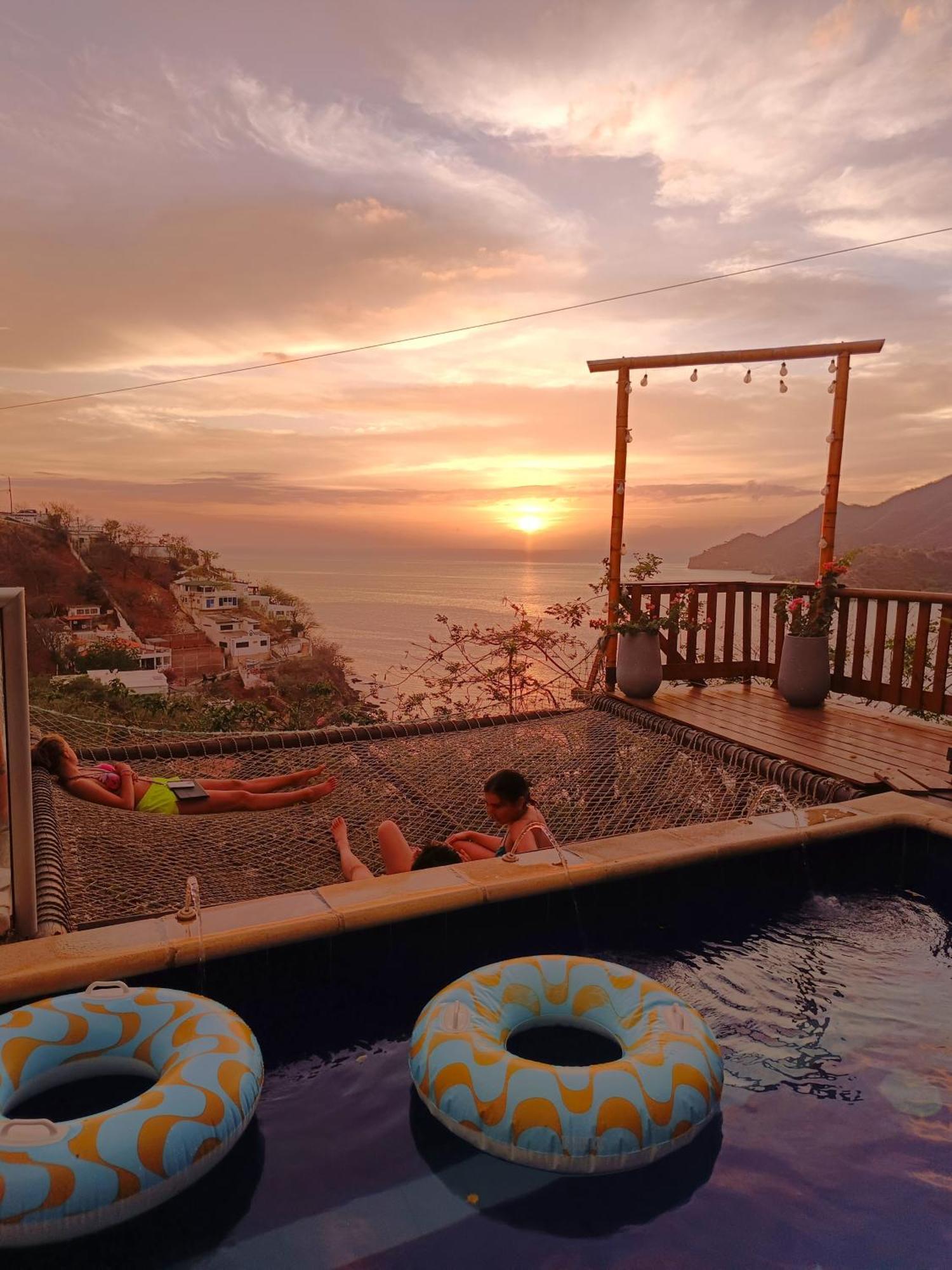 Apartahostal Tayrona colors Taganga Exterior foto